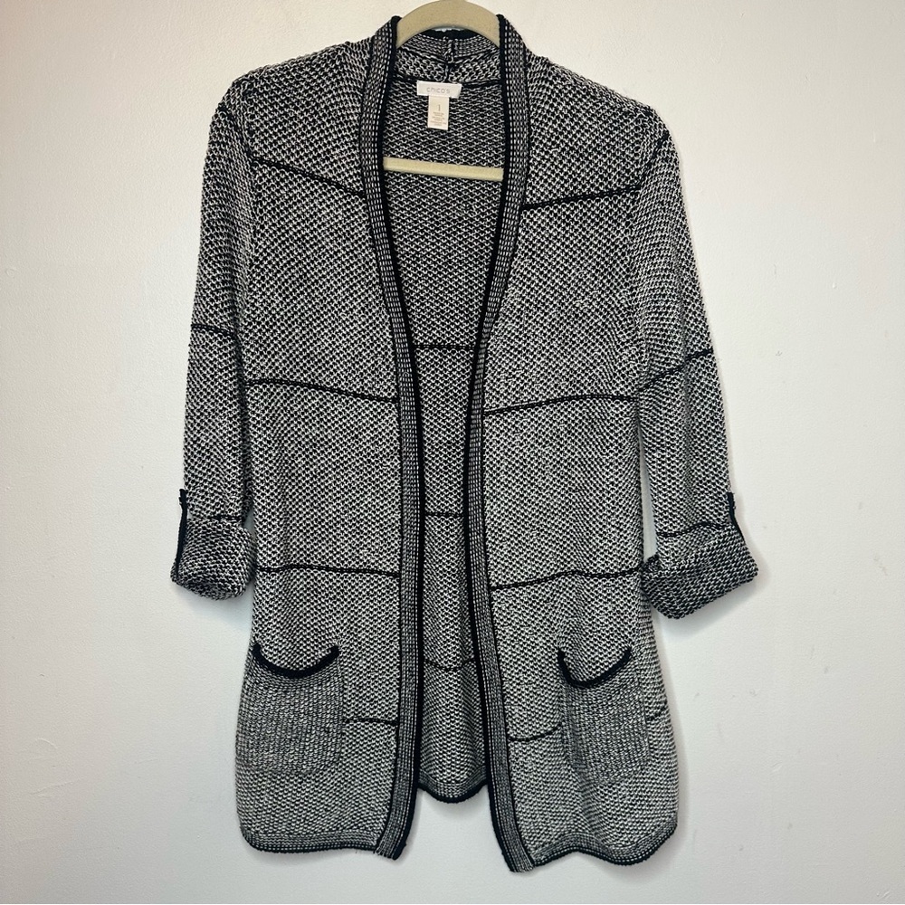 Chicos Black And White Open Cardigan Size 1 M Medium Roll Tab